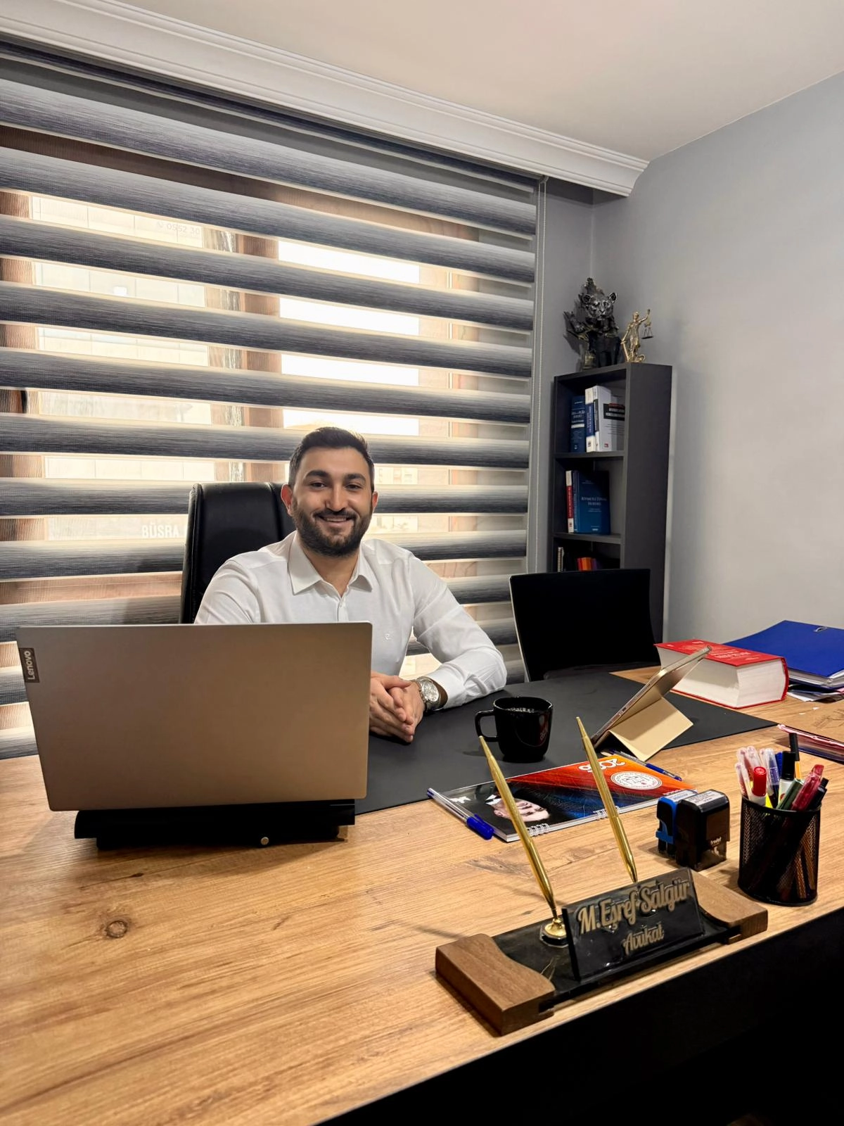 Uşak Boşanma Avukatı Av. M. Eşref Salgür